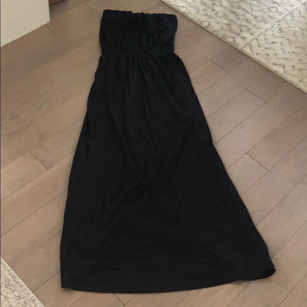Gap Black strapless maxi-dress built in bra small